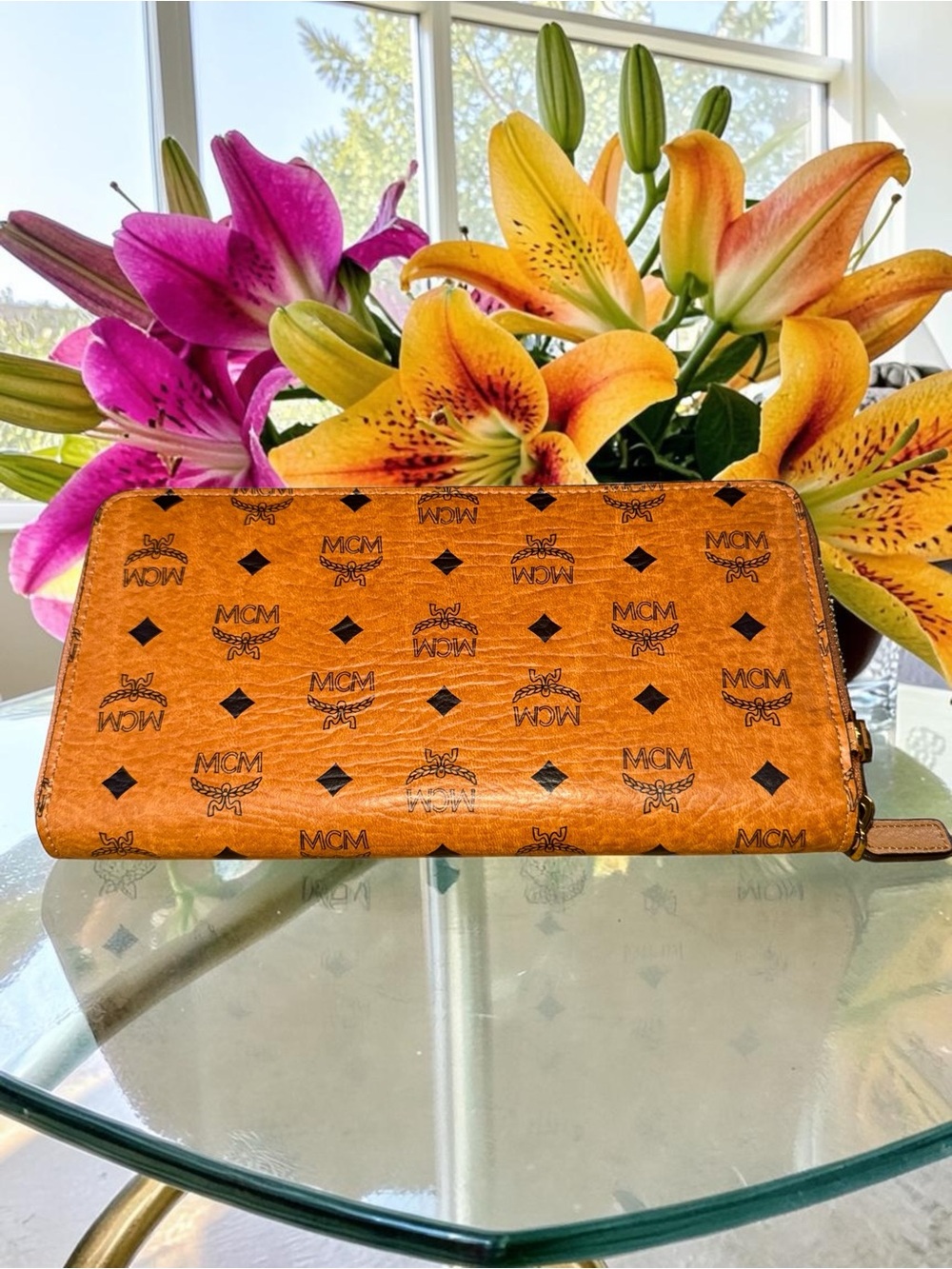 Authentic MCM Cognac Logo Visetos Zip Around Wallet EUC with COA - Picture 5 of 13